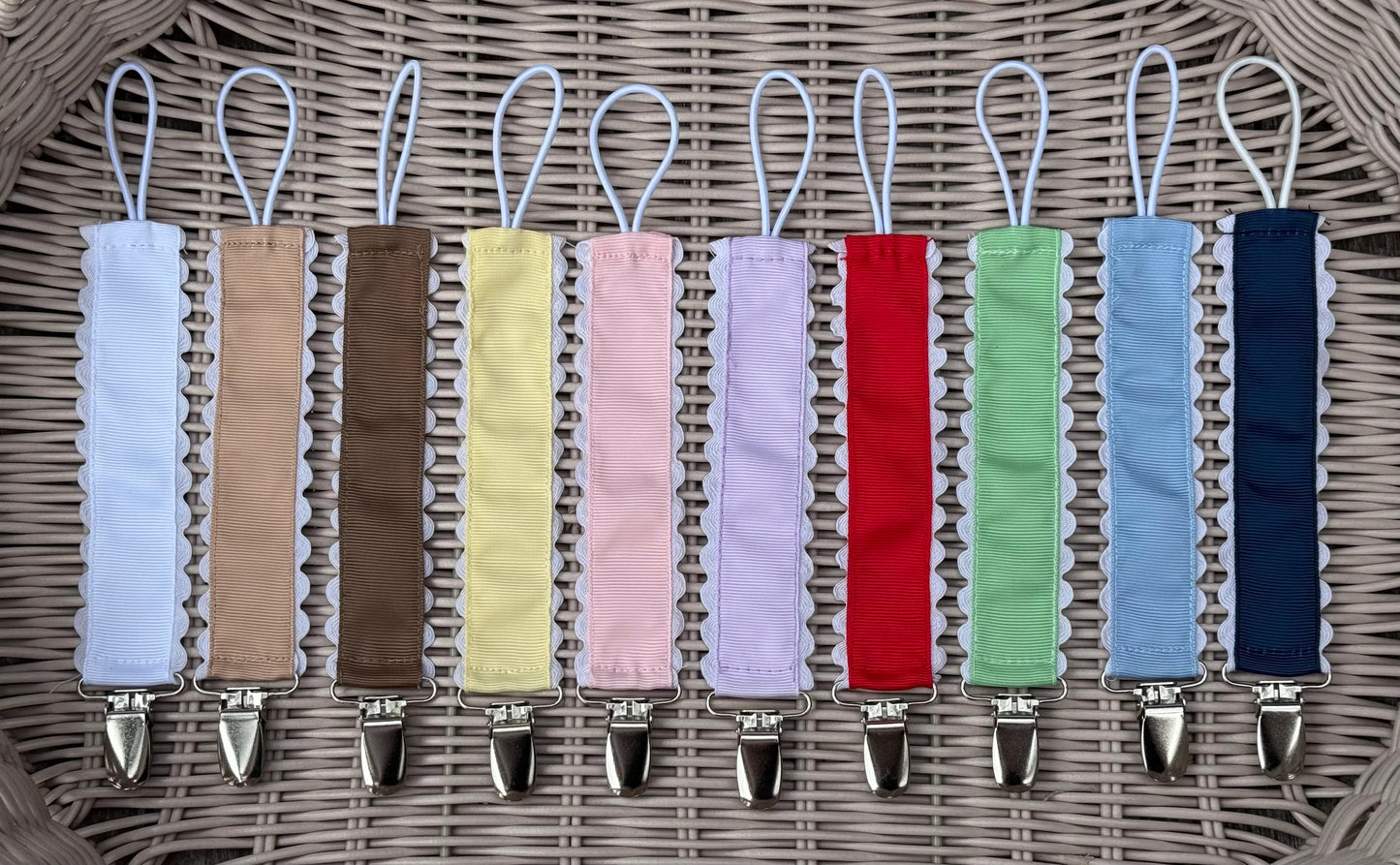 Paci Clips